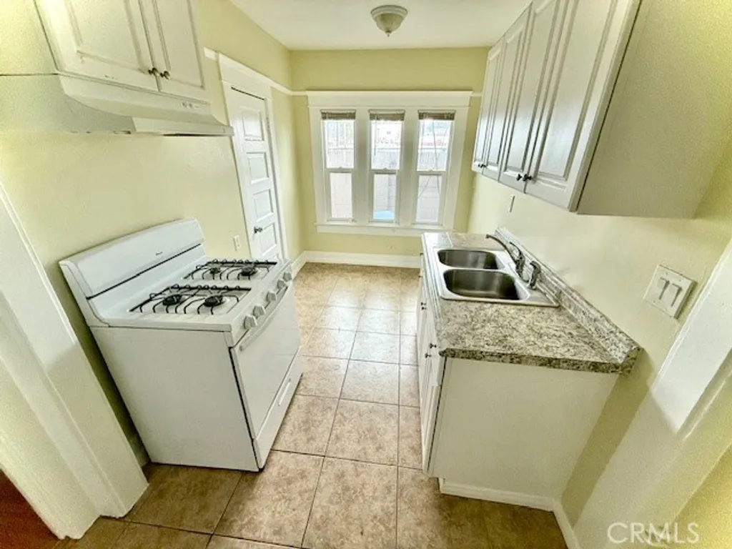 Additional image 10 of 1239 W 3rd St, Santa Ana, CA 92703