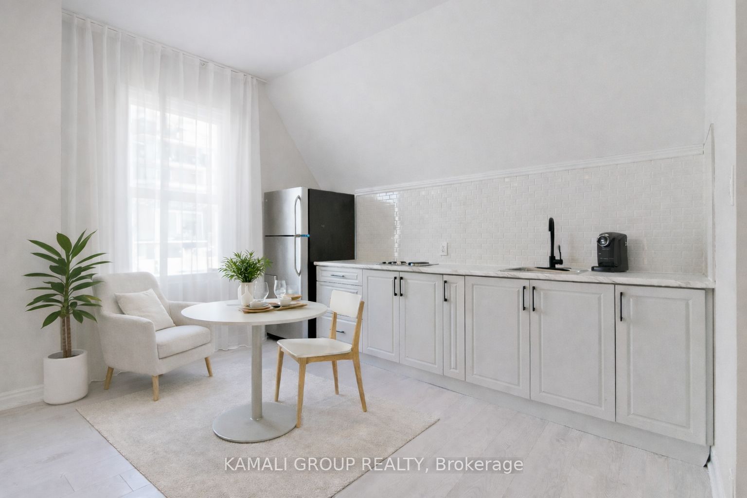 UNIT 3-93 Mcmillan Drive, Oshawa, ON, L1G 3Z7