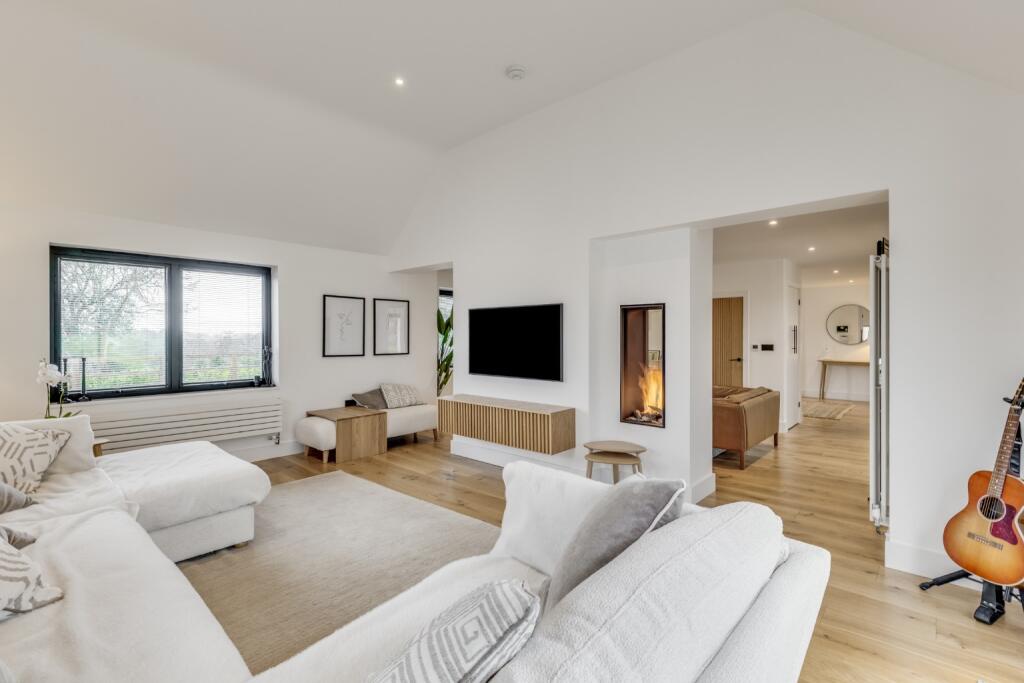 Additional image 8 of Vera Lane, Welwyn, Hertfordshire, AL6 0EW