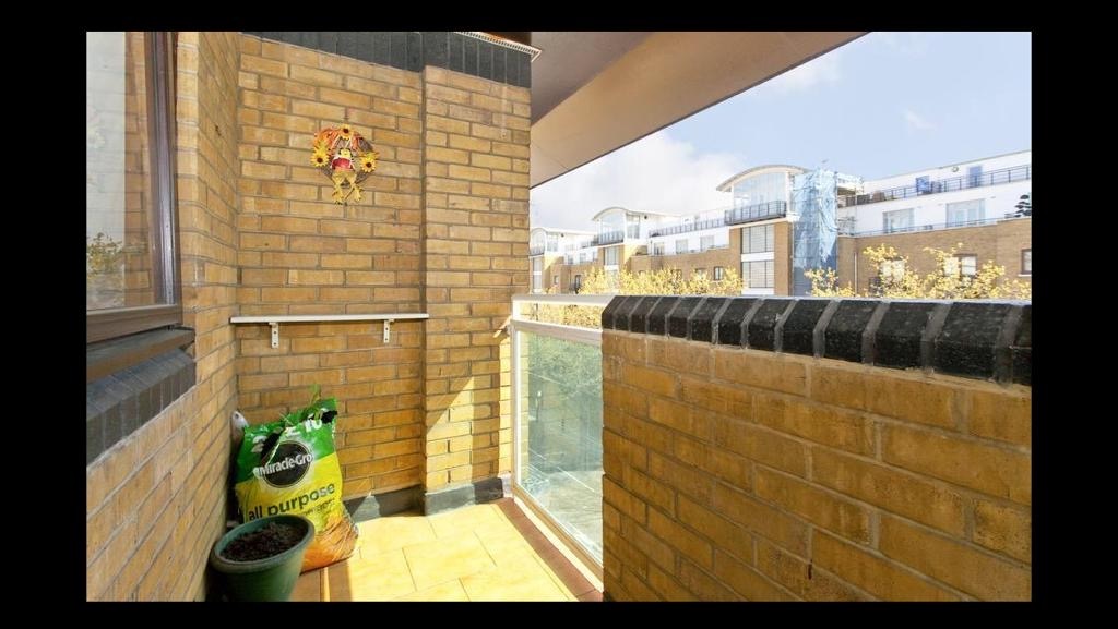 Additional image 13 of 1 Bed Flat, East Smithfield, E1W, N1 7GU