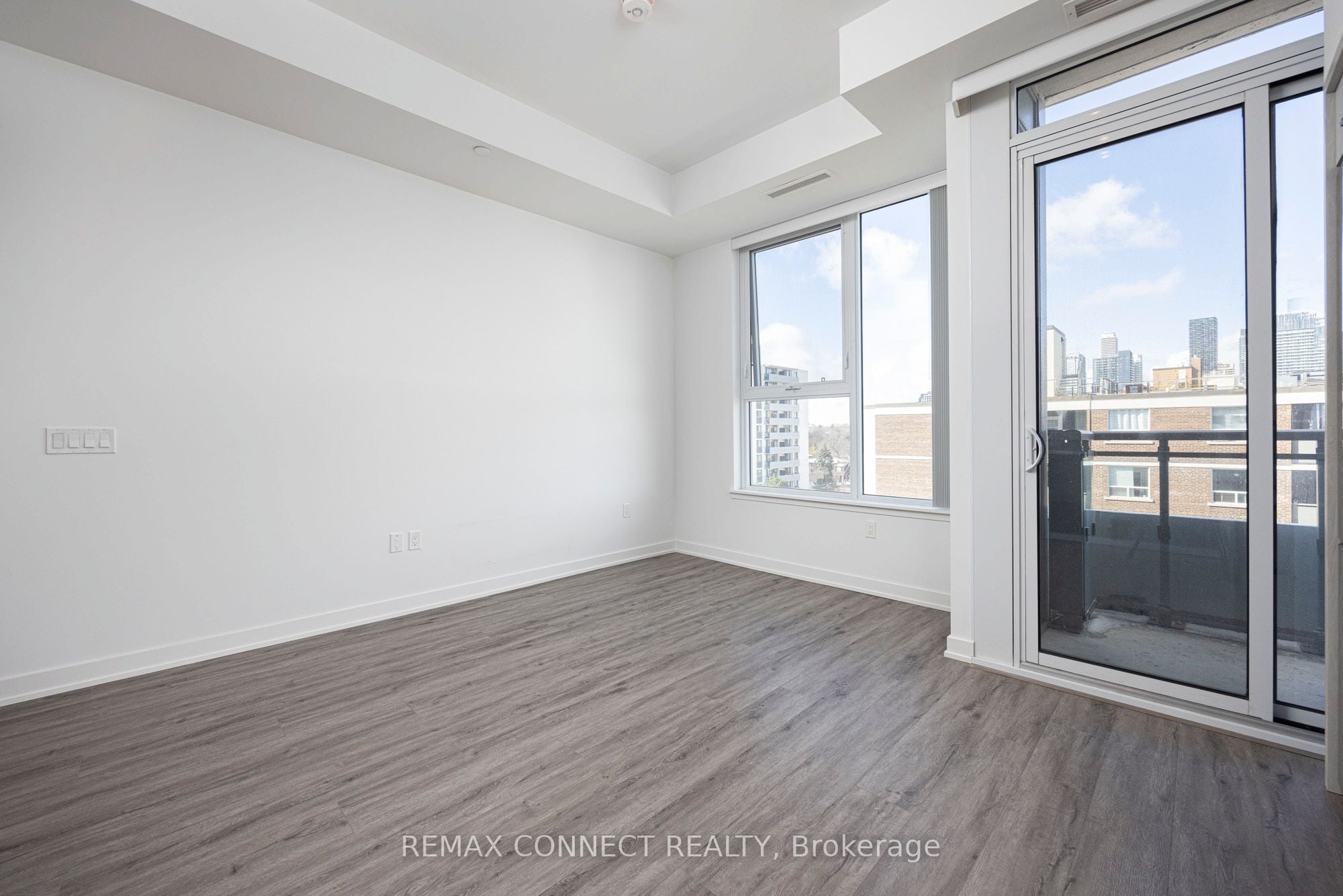 Additional image 6 of 708-1 Cardiff Road, Toronto, ON, M4P 0G2