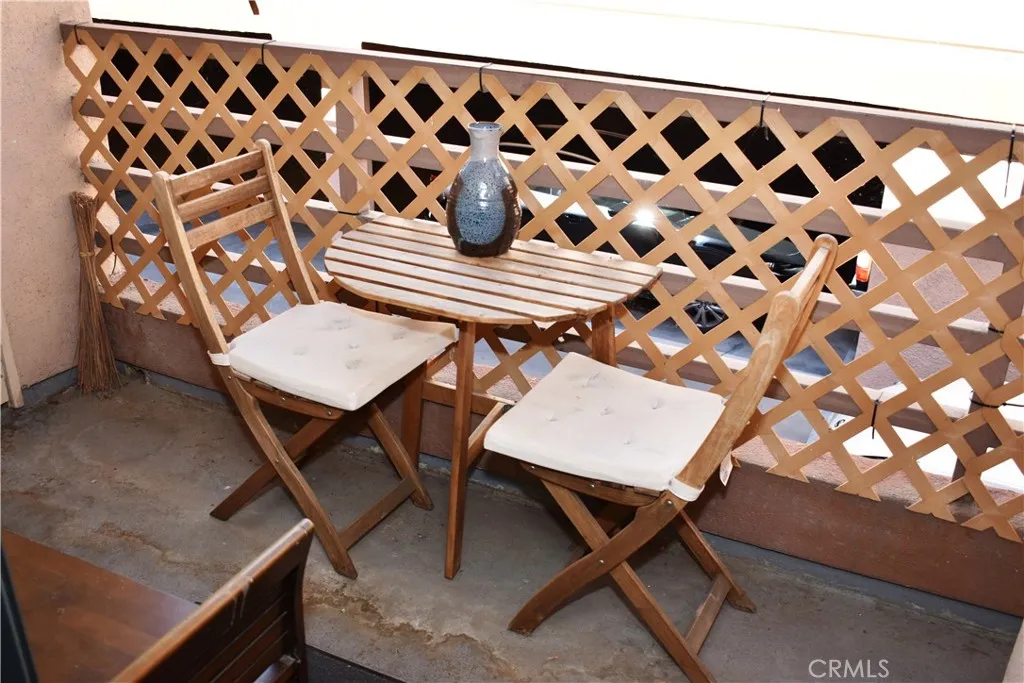 Additional image 19 of 6815 Remmet Ave Unit 213, Canoga Park, CA 91303