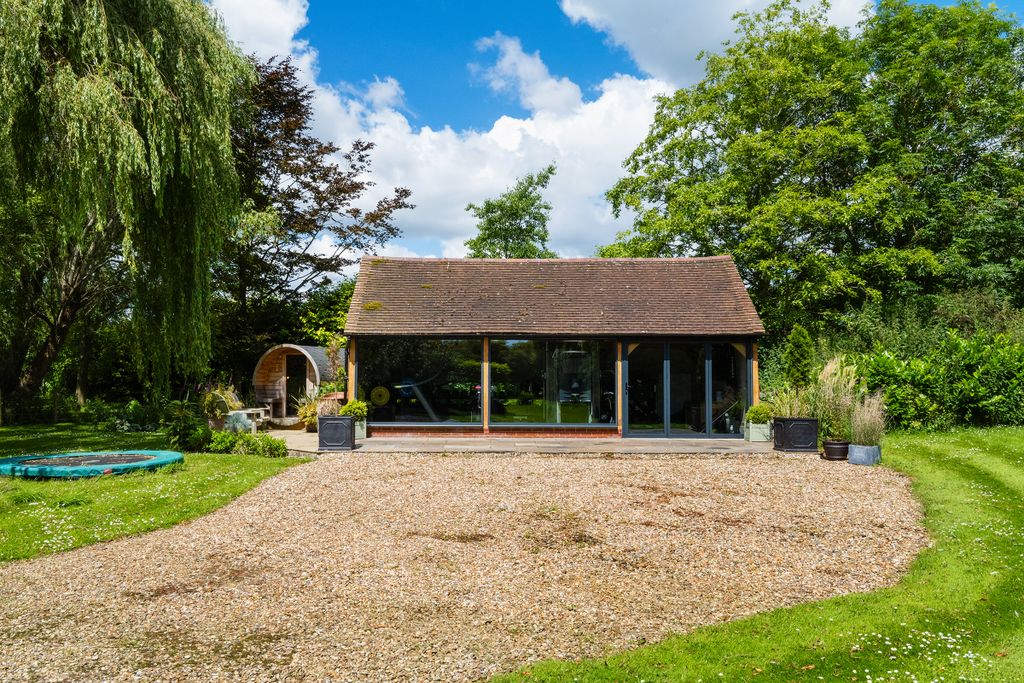 Additional image 6 of 6 bed country house for saleChiselhampton, Oxford OX44