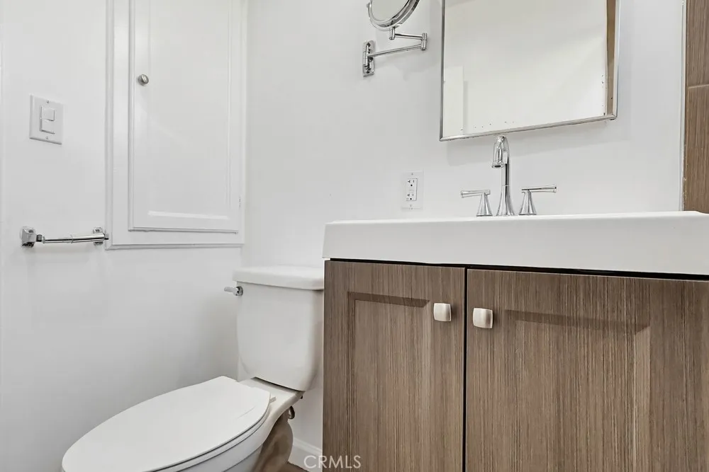 Additional image 39 of 6065 Pickford Place Unit 1, Los Angeles, CA 90035