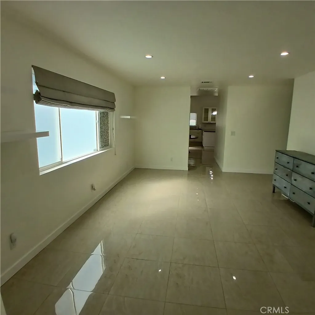 Additional image 8 of 16043 San Fernando Mission Boulevard, Granada Hills, CA 91344