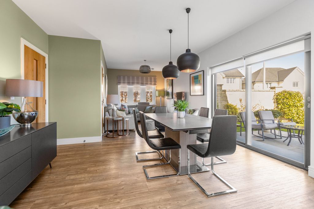 Additional image 9 of 5 bed detached house for sale29 Ashgrove Gardens, Loanhead EH20