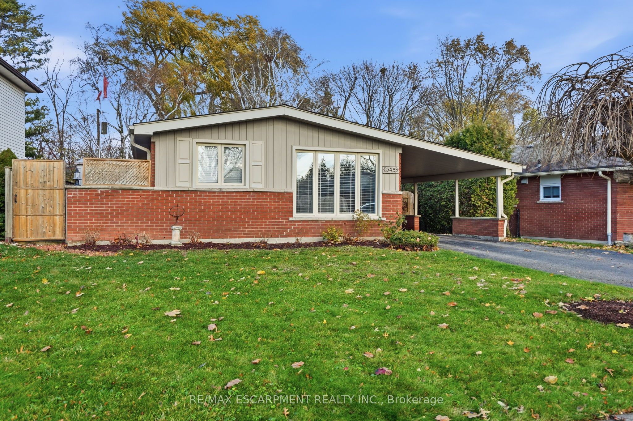 Additional image 2 of 345 Erindale Drive, Burlington, ON, L7L 4T3