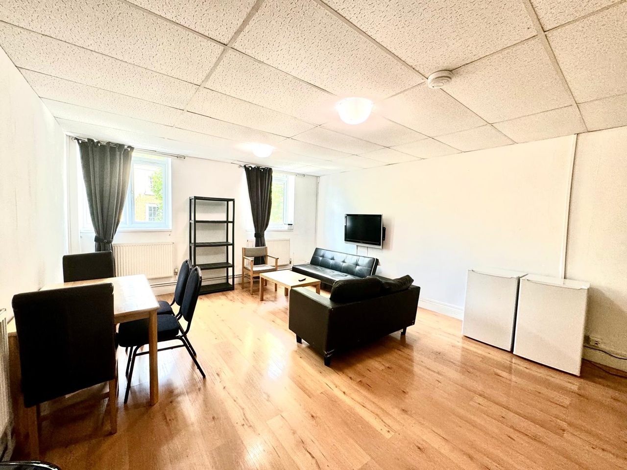 2 Bed Flat, Kember Street, N1, N1 7GU