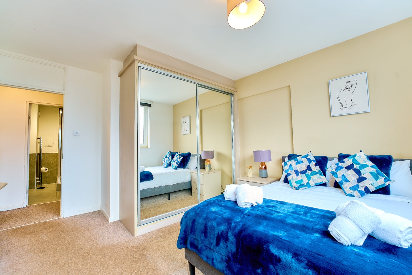 Additional image 3 of 2 Bed Flat, Charles Gardner Court, N1, N1 7GU