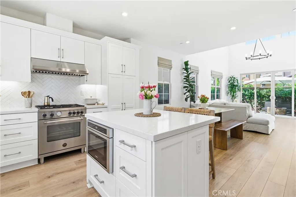 Additional image 72 of 107 Landroute, Irvine, CA 92618