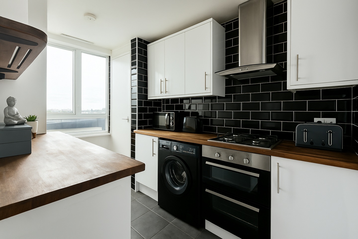 Additional image 3 of 2 Bed Flat, Lupin Point, SE1, N1 7GU
