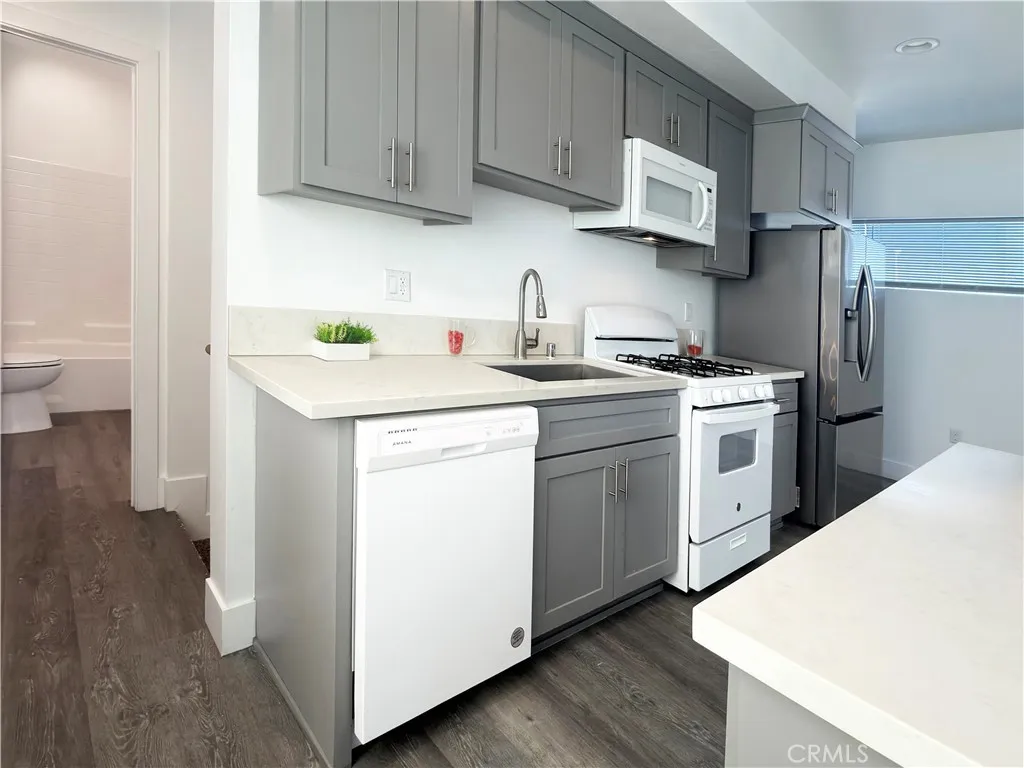 Additional image 3 of 1489 Atlantic Avenue, Long Beach, CA 90813