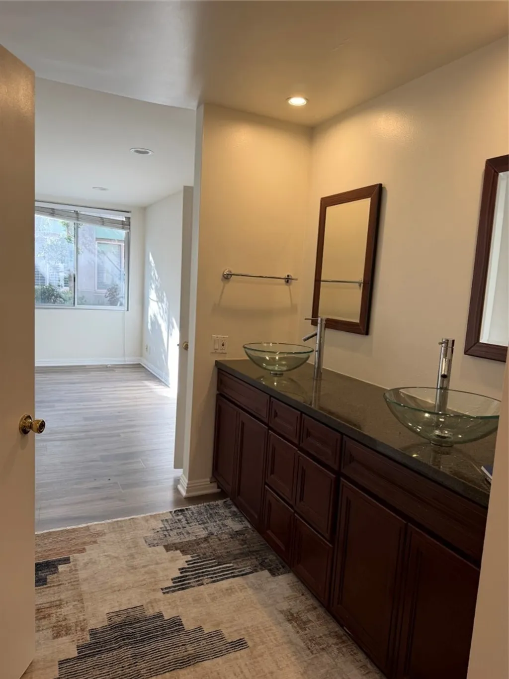 Additional image 2 of 5301 Balboa Boulevard Unit D5, Encino, CA 91316