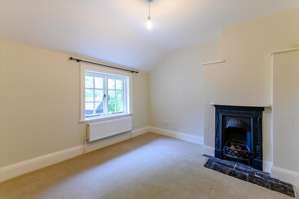 Additional image 8 of West End Lane, Essendon, Hatfield, Hertfordshire AL9