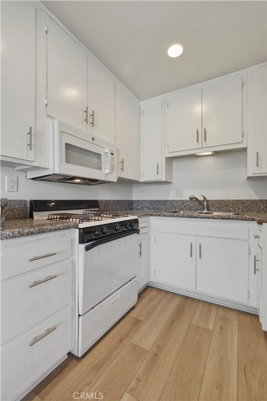 Additional image 7 of 22862 15th Street, Newhall, CA 91321