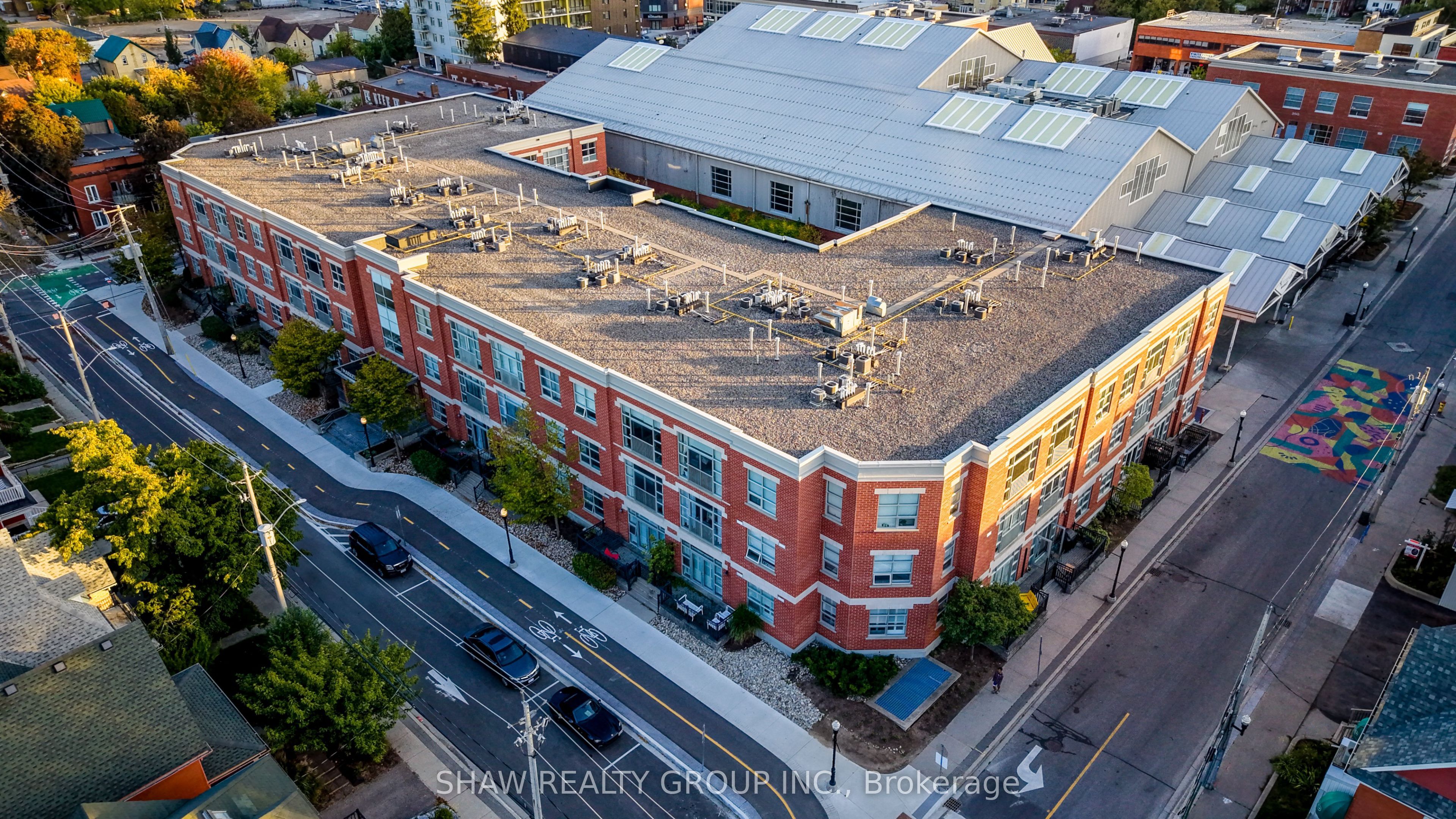Additional image 2 of 202-165 Duke Street, Kitchener, ON, N2H 6T8