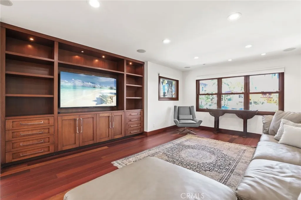 Additional image 23 of 2907 Cliff Drive, Newport Beach, CA 92663