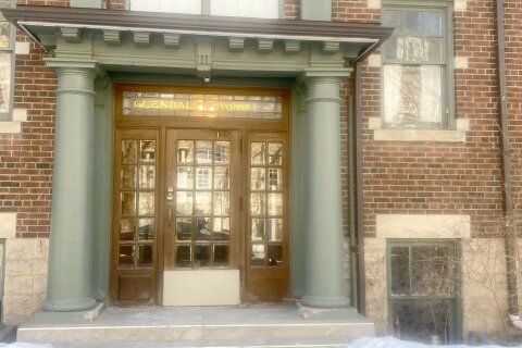 Additional image 8 of 221-125 Earl Place, Toronto, ON, M4Y 1M4