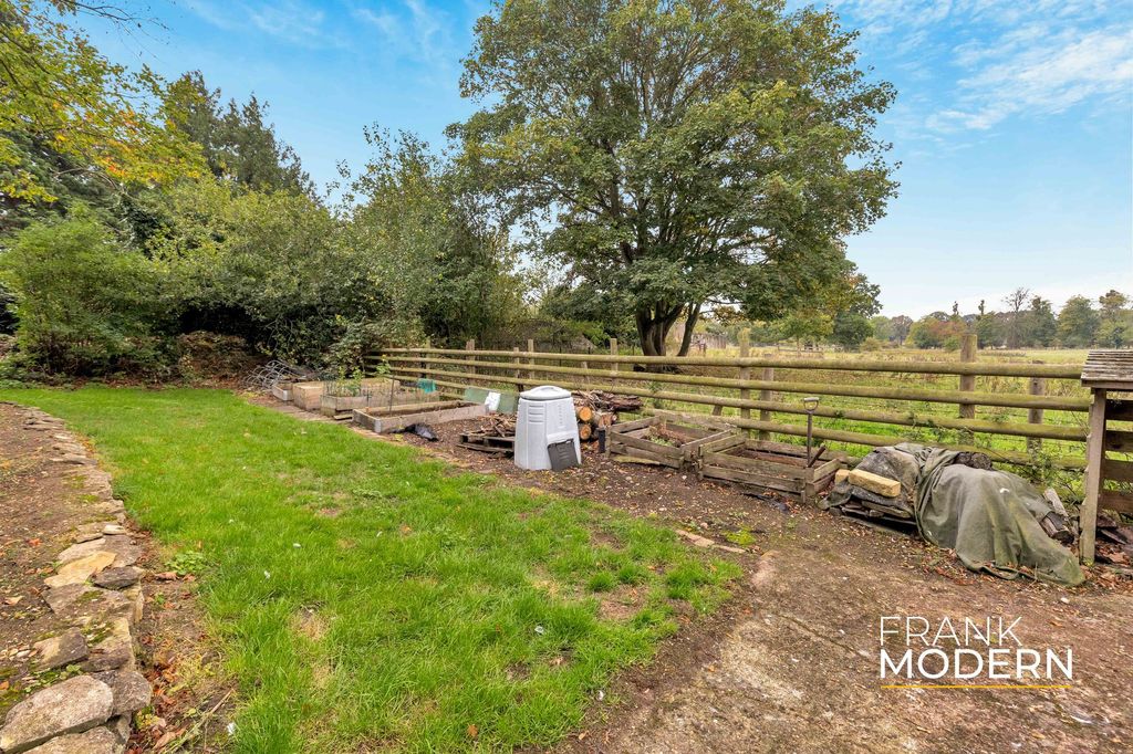 Additional image 61 of 5 bed semi-detached house for saleAbbey Place, Thorney PE6