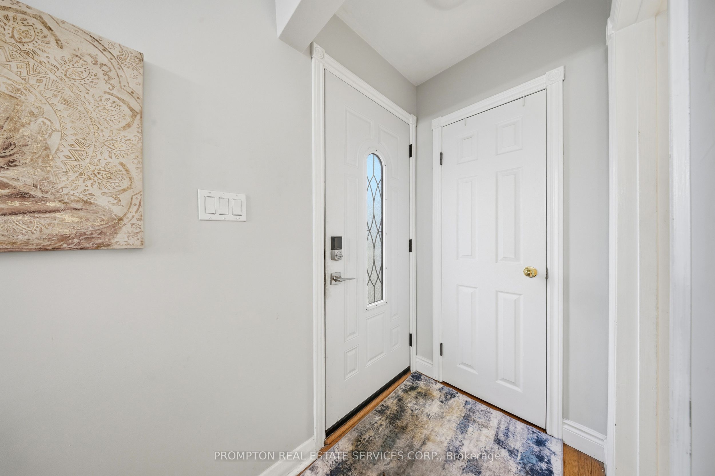 Additional image 3 of 16 Fernwood Crescent, Hamilton, ON, L8T 3L1
