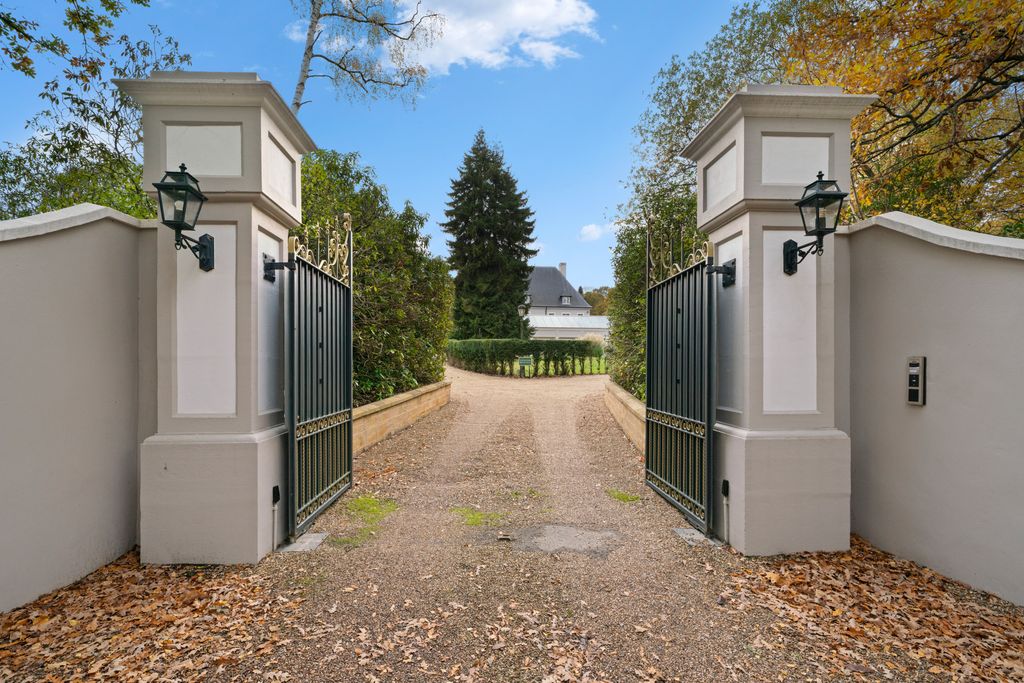 Additional image 28 of 9 bed detached house for saleMill Lane, Ascot SL5