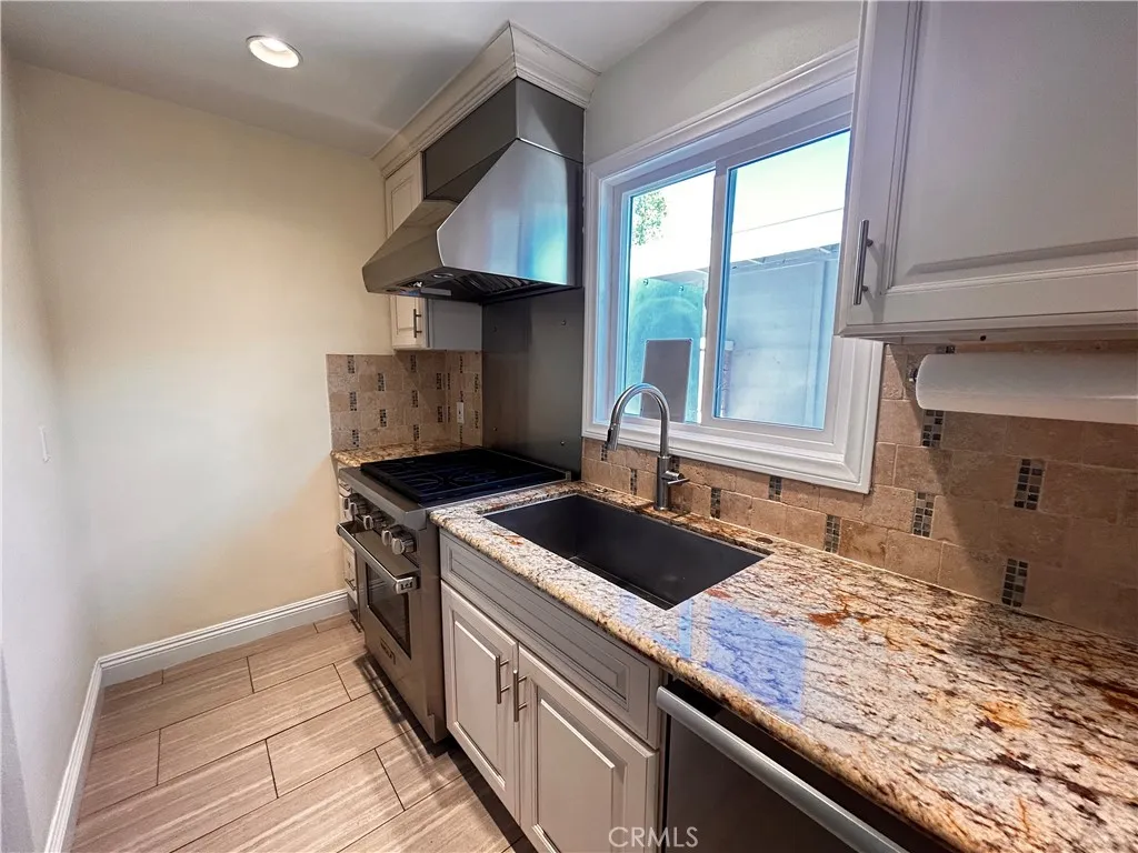 Additional image 30 of 19859 Berkshire Ln, Huntington Beach, CA 92646