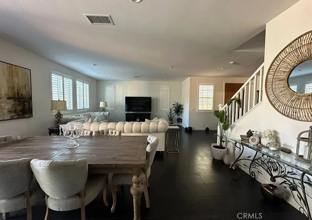 Additional image 5 of 273 Barnes Rd, Tustin, CA 92782