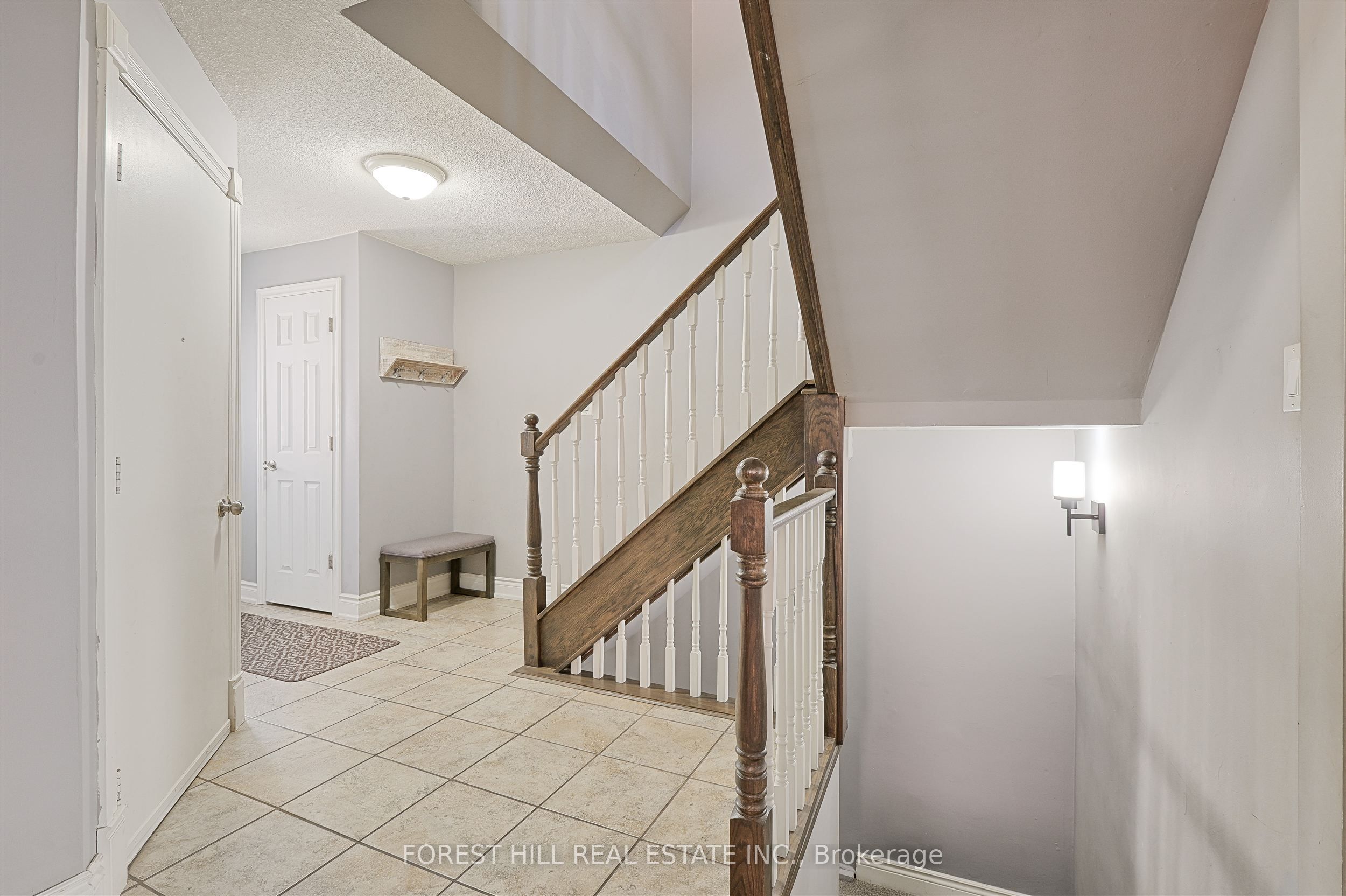 Additional image 3 of 17 Rushmore Crescent, Brampton, ON, L6Z 1R1