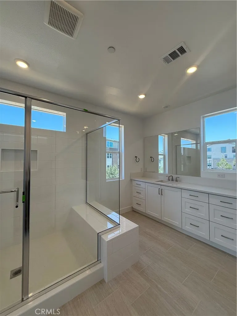 Additional image 37 of 109 Trask, Irvine, CA 92618