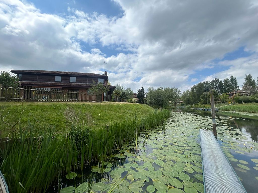 Additional image 19 of 4 bed detached house for saleThorpe Meadows, Peterborough PE3