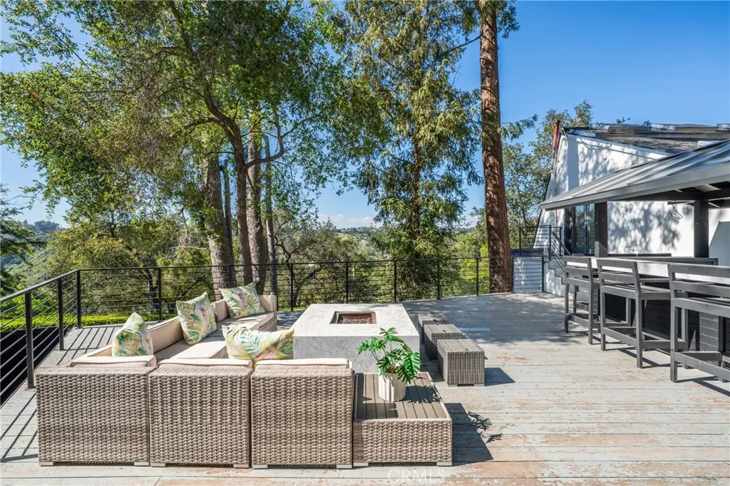 Additional image 32 of 9653 Oak Pass Rd, Beverly Hills, CA 90210