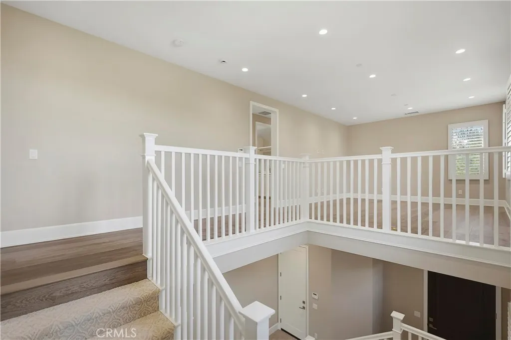 Additional image 79 of 100 Viano, Irvine, CA 92602