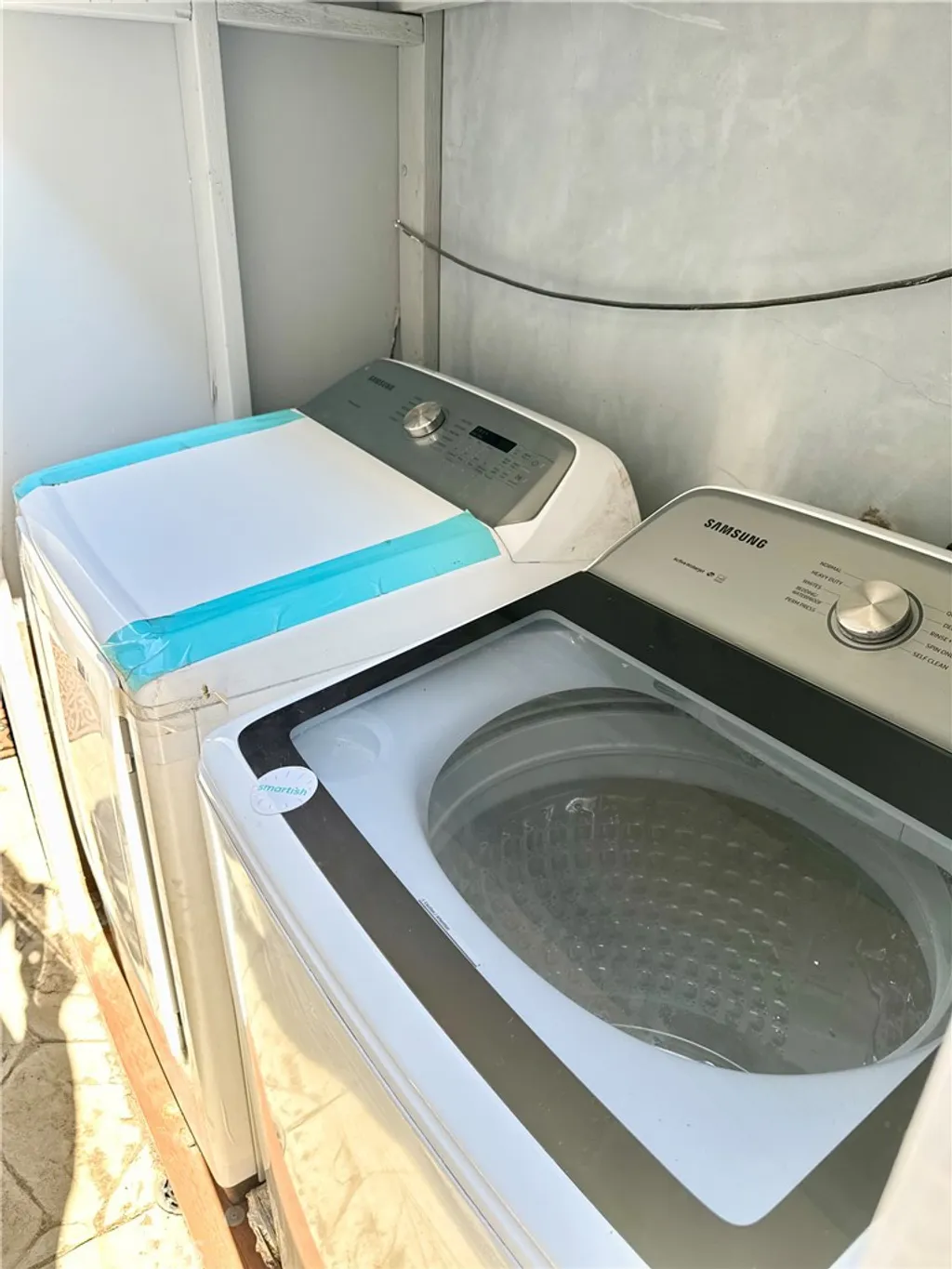 15746 Magnolia Boulevard, Encino, CA 91436