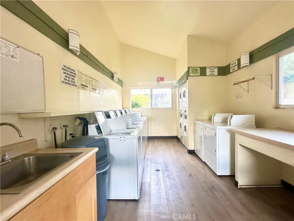 Additional image 23 of 140 Streamwood, Irvine, CA 92620