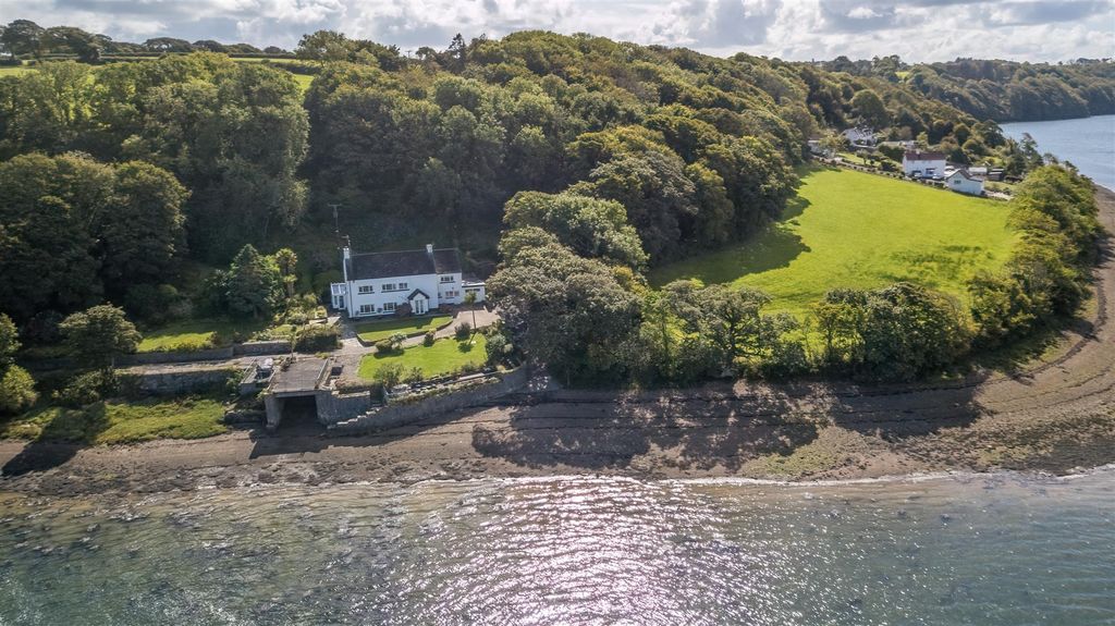 Additional image 5 of 4 bed detached house for saleCosheston, Pembroke Dock SA72