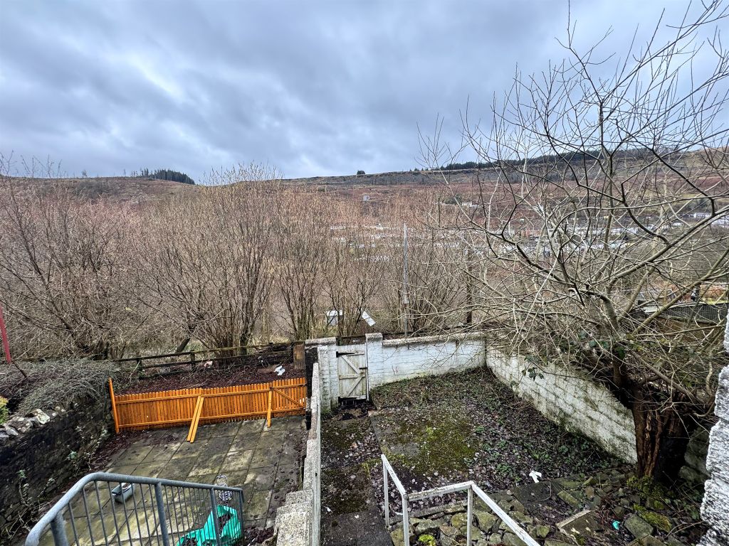 Additional image 9 of 3 bed maisonette for saleNorth Road, Ferndale CF43