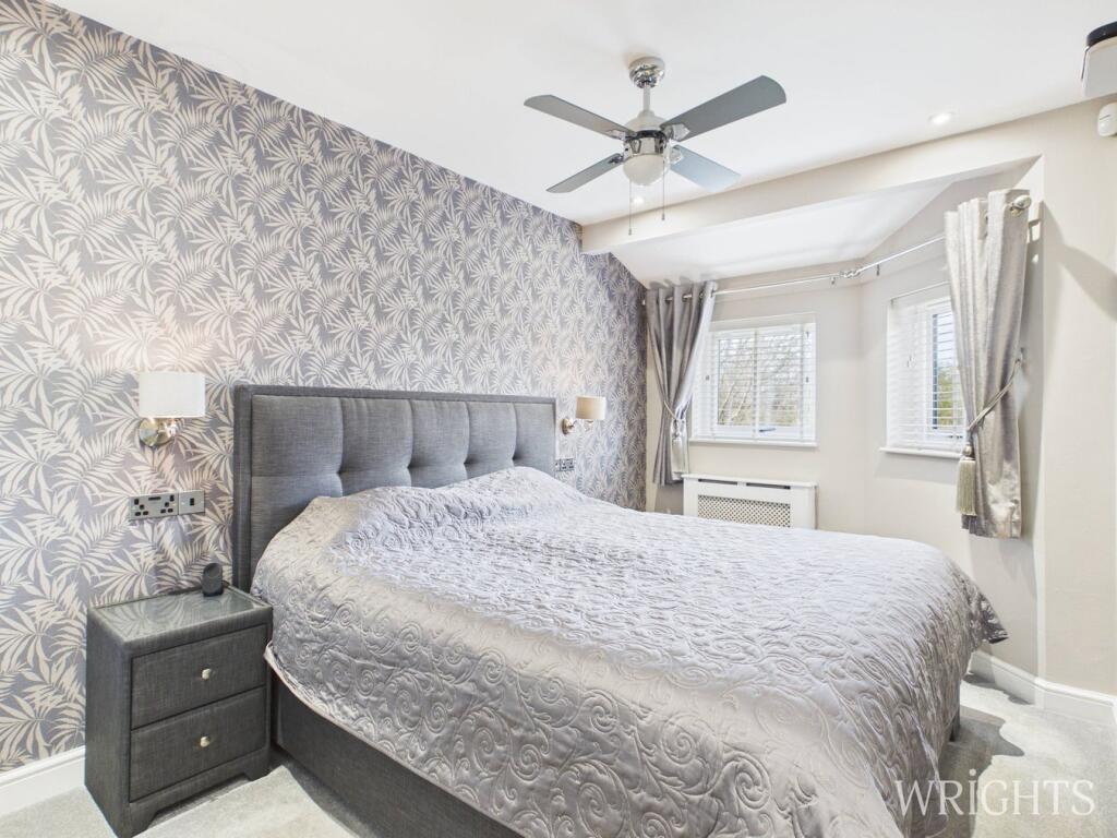 Additional image 12 of Broadwater Crescent, Welwyn Garden City, AL7