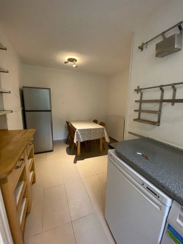 Additional image 7 of Room in a Shared House, With Garden, SW1V, N1 7GU