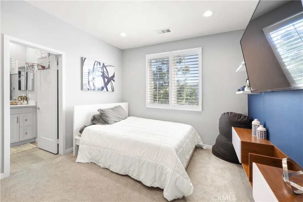 Additional image 44 of 120 Novel, Irvine, CA 92618