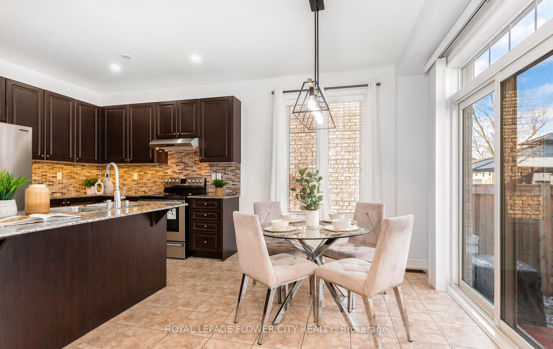 Additional image 6 of 2 Archville Street, Brampton, ON, L6Y 5Y5