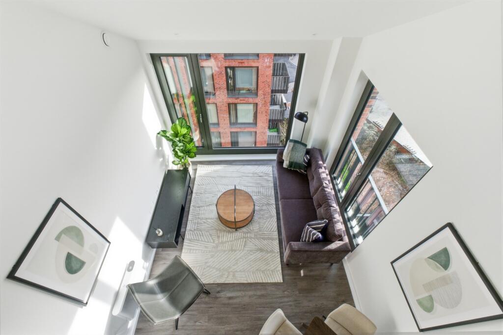 Additional image 5 of Belmont Wharf, Glasswater Locks, B4