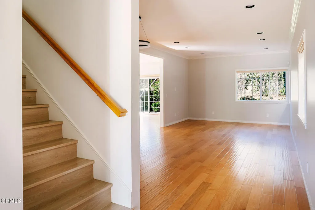 Additional image 11 of 2409 Olive Avenue, La Crescenta, CA 91214