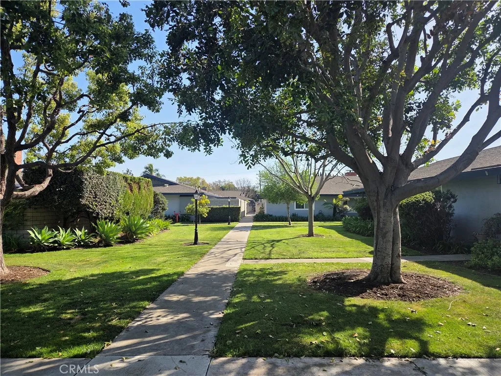 Additional image 55 of 1107 W Memory Lane Unit 6C, Santa Ana, CA 92706