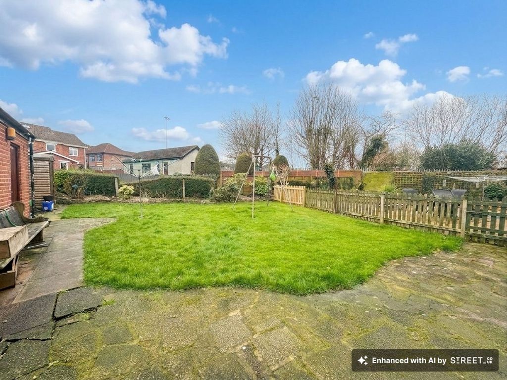 Additional image 18 of 3 bed flat for saleGlensharragh Gardens, Belfast BT6
