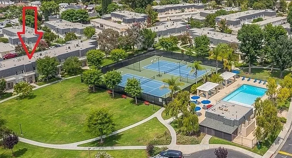 Additional image 2 of 19142 Haynes Street Unit 4, Reseda, CA 91335