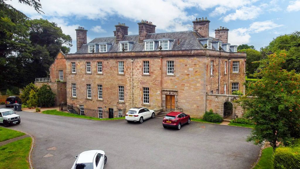 2 bed flat for saleMidfield House, Lasswade, Midlothian EH18