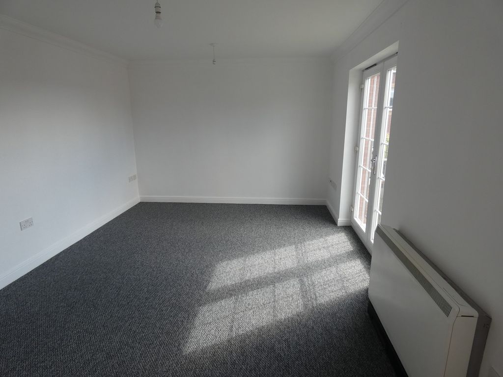 Additional image 4 of 1 bed flat for sale51c Edith Mills Close, Cwrt Penrhiwtyn, Neath . SA11