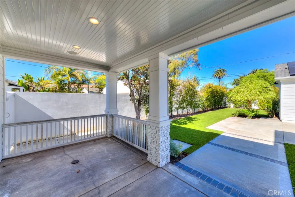 Additional image 40 of 320 Flower St, Costa Mesa, CA 92627