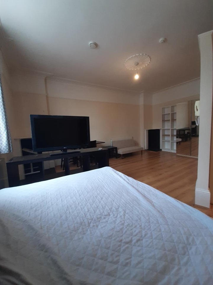 Additional image 36 of Studio Flat, Cambridge St, SW1V, N1 7GU