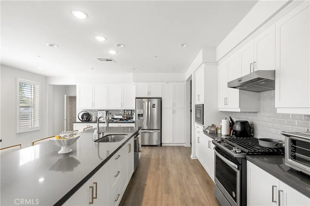 Additional image 36 of 120 Novel, Irvine, CA 92618